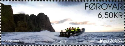 Question de pure géographie* > Quels sont le régime politique et la monnaie des Îles Féroë ?