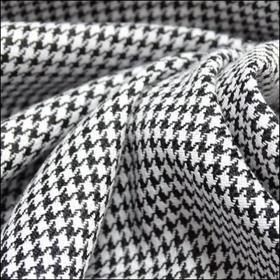 Quel est le nom de ce tissu d'habillement composé du tissage en petits motifs de 2 fils de couleur différente ?