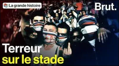 Une dernière. Comment appelle-t-on le phénomène de violence collective qui implique des groupes de supporters de football, souvent composés de skins, et qui se livrent à des affrontements dans ou autour des stades ?