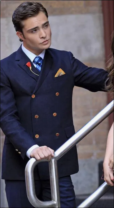 Ta camarade se moque de toi, tu :