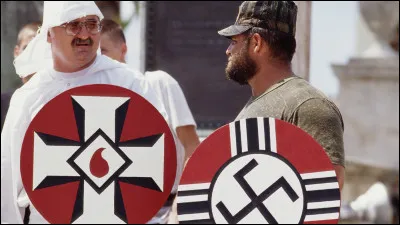 Quel est le symbole officiel du Ku Klux Klan ?