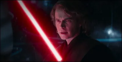 Pour finir, le dernier membre du conseil Jedi à mourir, Anakin Skywalker. Il était considéré comme "l'Élu", la personne censée rétablir l'équilibre dans la Force. Comment designe-t-on le terme "Élu" dans la version américaine du film ?
