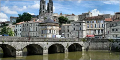 Dans quelle région trouve-t-on ces 3 villes : Niort, Poitiers et Limoges ?