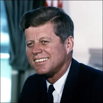 John Fitzgerald Kennedy fut le premier président américain à être catholique.