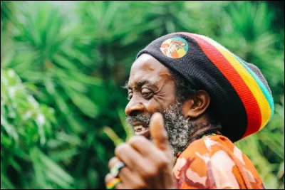 Quelle est la religion du mouvement rastafari ?