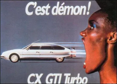 Jones Grace, mannequin, chanteuse et actrice jama&iuml;caine participe en 1985 &agrave; une campagne publicitaire pour le constructeur automobile fran&ccedil;ais Peugeot.