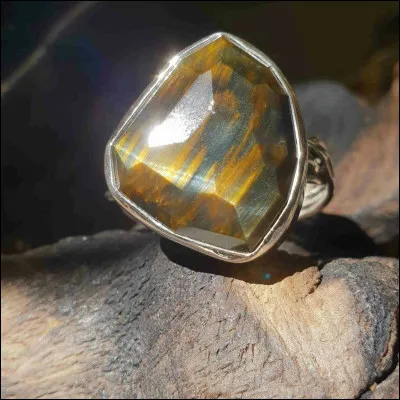 Comment s'appelle cette pierre ?