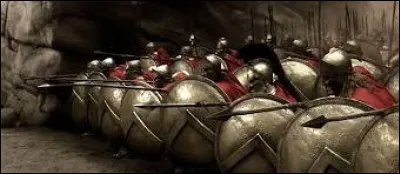 "La crème de la crème", unité d'élite de Sparte d'hommes âgés de 20 à 30 ans accompagnant les rois, les places sont limités à 300. Qui sont-ils ?