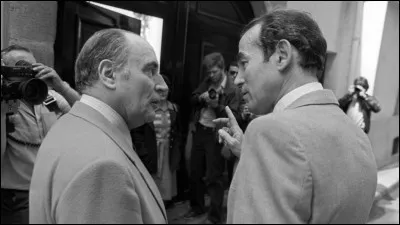 Quel article du code pénal est concerné par la loi sur la dépénalisation de l'homosexualité ?