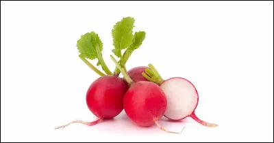 De quelle couleur est l'extérieur du radis sur la photo ?