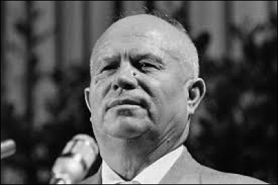 Ce 14 octobre, Nikita Khrouchtchev est mis à l'écart et remplacé par Brejnev à la tête de l'URSS : c'était en ...