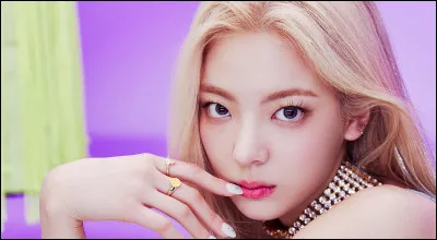 Les idoles de K-pop font face à beaucoup de pression et de critiques et de polémiques sur les réseaux sociaux, de la part des fans, des médias et des agences. Certaines idoles tombent en dépression : Jennie de Blackpink, Lia d'Itzy, Suga de BTS... 

C'est pour cela qu'il faut avoir un bon mental, est-ce ton cas ?