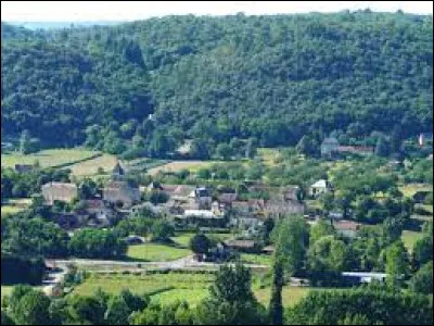 Prenons maintenant la direction de la région Nouvelle-Aquitaine et du village de Calviac-en-Périgord. Nous serons dans le département ...