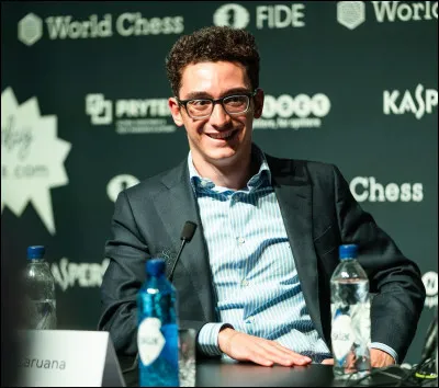 Quel est le meilleur classement Elo, atteint par le joueur américain Fabiano Caruana, dans sa carrière ?