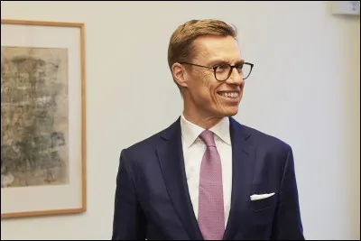 Qui est actuellement le président finnois depuis le 1er mars 2024 ?