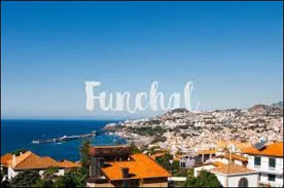 Quel est le prénom du chanteur recherché ?