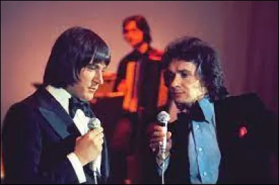 Michel Sardou est-il plus ou moins vieux que Serge Lama ?