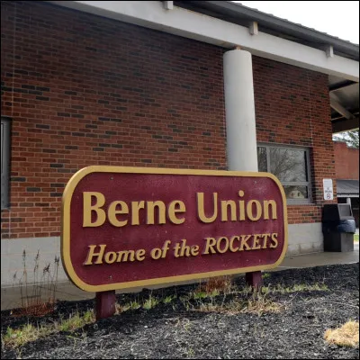 Je suis le présentateur des rois et le roi des présentateurs. Quel est mon prénom ?