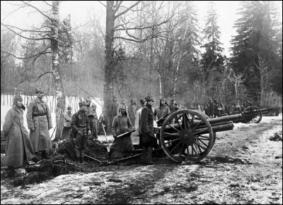 18 mars, la r&eacute;volte des marins de Kronstadt est &eacute;cras&eacute;e par les Bolcheviks : c'&eacute;tait en ...