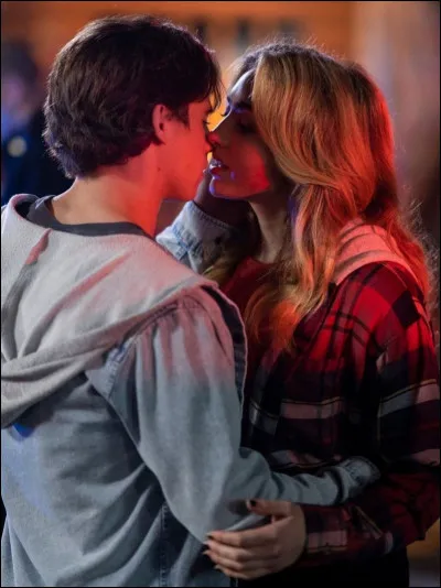 As-tu un petit ami&nbsp; ?