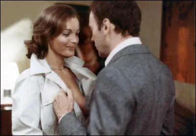 "Le Mouton enragé", film sorti en mars 1974, avec Jean-Louis Trintignant et Romy Schneider, est un film réalisé par ...