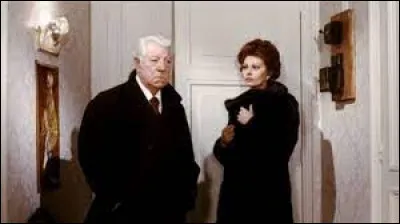 "Verdict", film de procès avec Jean Gabin et Sophia Loren, sorti le 11 septembre 1974, est un film réalisé par ...