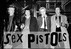 Le groupe anglais 'Sex Pistols' est de quel mouvement musical ?