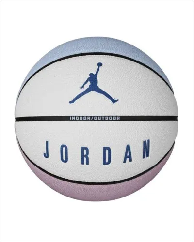 As-tu le droit de plaquer ton adversaire au basket ?