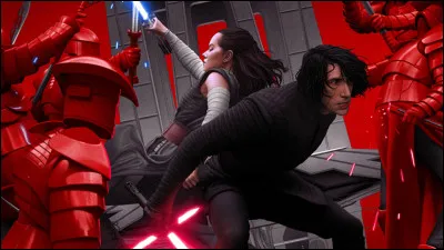 11. Rey et Kylo Ren vs gardes prétoriens.

Dans l'épisode VIII, Kylo et Rey s'allient temporairement pour affronter les gardes de Snoke dans le vaisseau Supremacy. Ils sortent victorieux en ayant tué tous les gardes. Combien y en avait-il ?