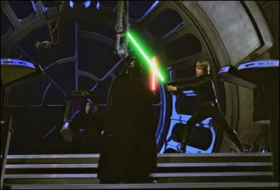 04. Luke Skywalker vs Dark Vador (deuxième combat).

Luke affronte à nouveau Vador dans l'épisode VI sur l'Étoile de la Mort. Quel moment n'a jamais lieu durant le combat ?