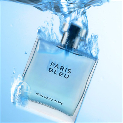 Quelle est la couleur du liquide de ce parfum ?