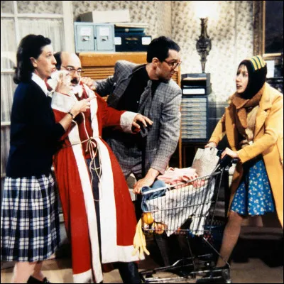 Comment Josette neutralise-t-elle Félix, son fiancé violent ?