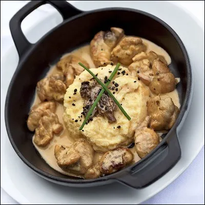 Quel organe producteur de lymphocytes, situé dans la partie supérieure du thorax, est appelé ris dans le cas du veau quand il est cuisiné ?