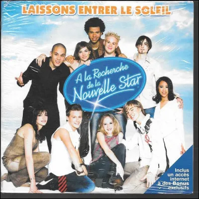 Qui présentait l'émission "A la recherche de la nouvelle star" de 2003 à 2006 ?