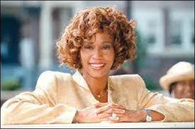Whitney Houston, célèbre pour sa chanson "I Will Always Love You" est-elle encore en vie ? (février 2024) ?
