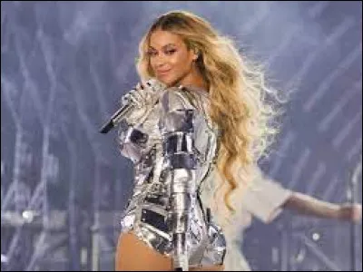 Beyoncé, célèbre chanteuse que l'on surnomme 'Queen B' est-elle encore en vie ? (février 2024)