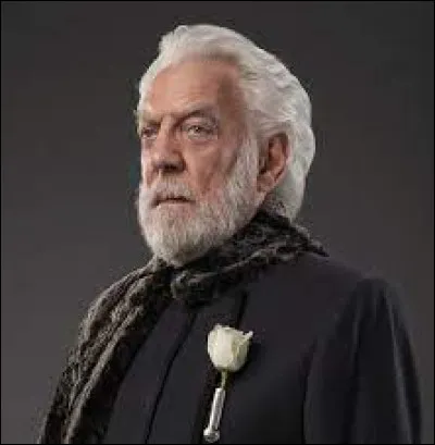 Qui est le président de Panem ?
