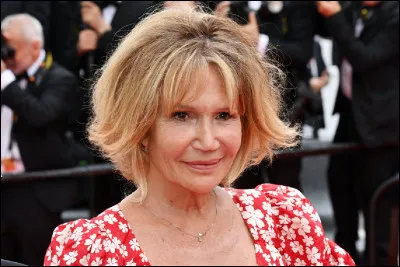 Actrice, metteur en scène et réalisatrice, elle est née à Dakar (Sénégal), en 1957. Trouvez son prénom...