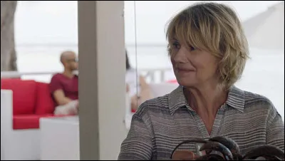 Cette comédie avec Miou-Miou est...