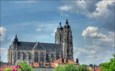 Dans quelle ville se trouve cette glise ?