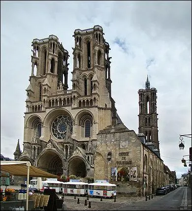 Dans quelle ville se trouve cette glise ?
