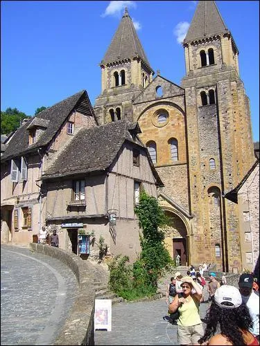 Dans quelle ville se trouve cette glise ?