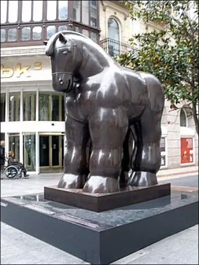 Quel homme est l'auteur de cette sculpture "cheval avec bride" ?