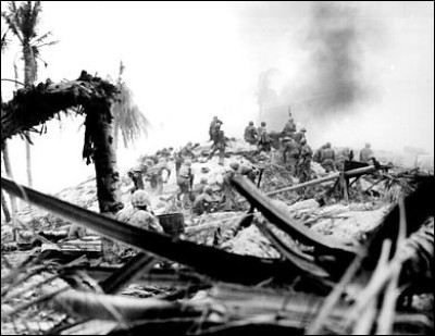 Est-il vrai que la bataille de Tarawa est considérée comme la campagne la plus longue de la guerre du Pacifique opposant Américains et Japonais ?