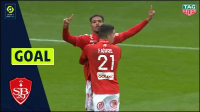 Quel est l'âge de l'attaquant Steve Mounie ? (février 2024)