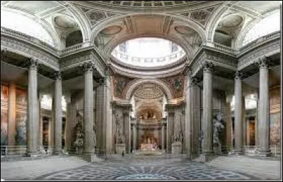 À l'intérieur, on y trouve...