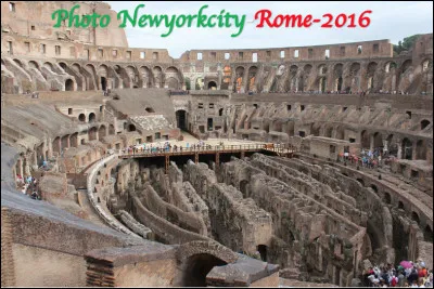 Le Colisée est un amphithéâtre ovoïde, le plus grand de l'empire romain, construit en l'an 72 au centre de la ville de Rome.