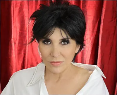 Elle chantait en 1988 "Ça va, ça vient". Comment se prénomme-t-elle ?