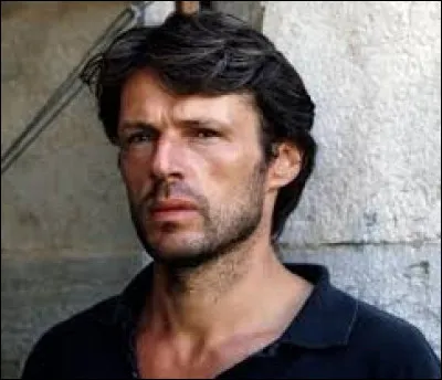 Il joue dans des films de genres variés. Comment s'appelle-t-il ?