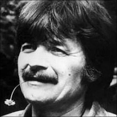 Quel personnage de télévision destiné à la jeunesse était doublé par le chanteur Ricet Barrier ?